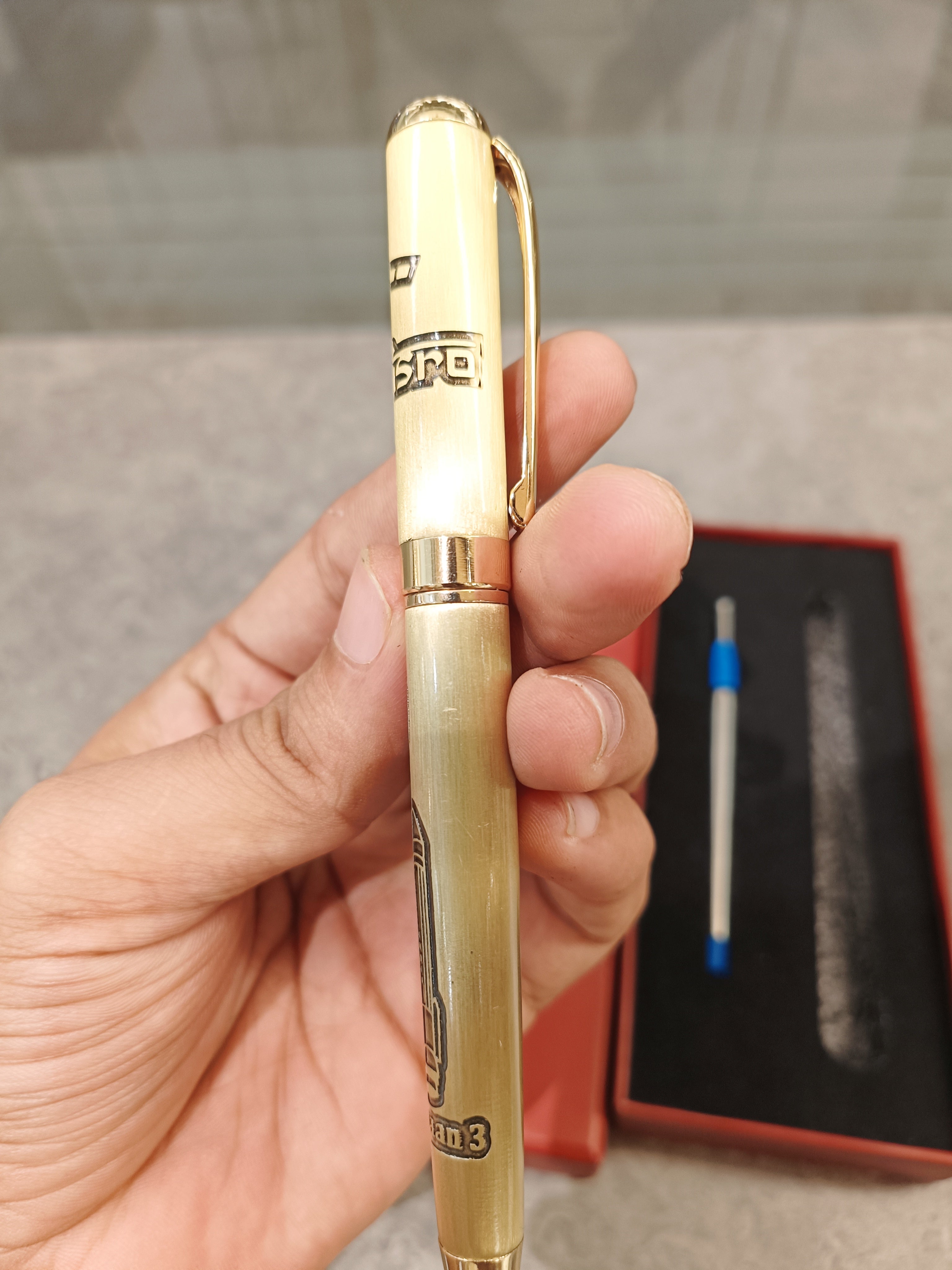 Isro Golden Pen