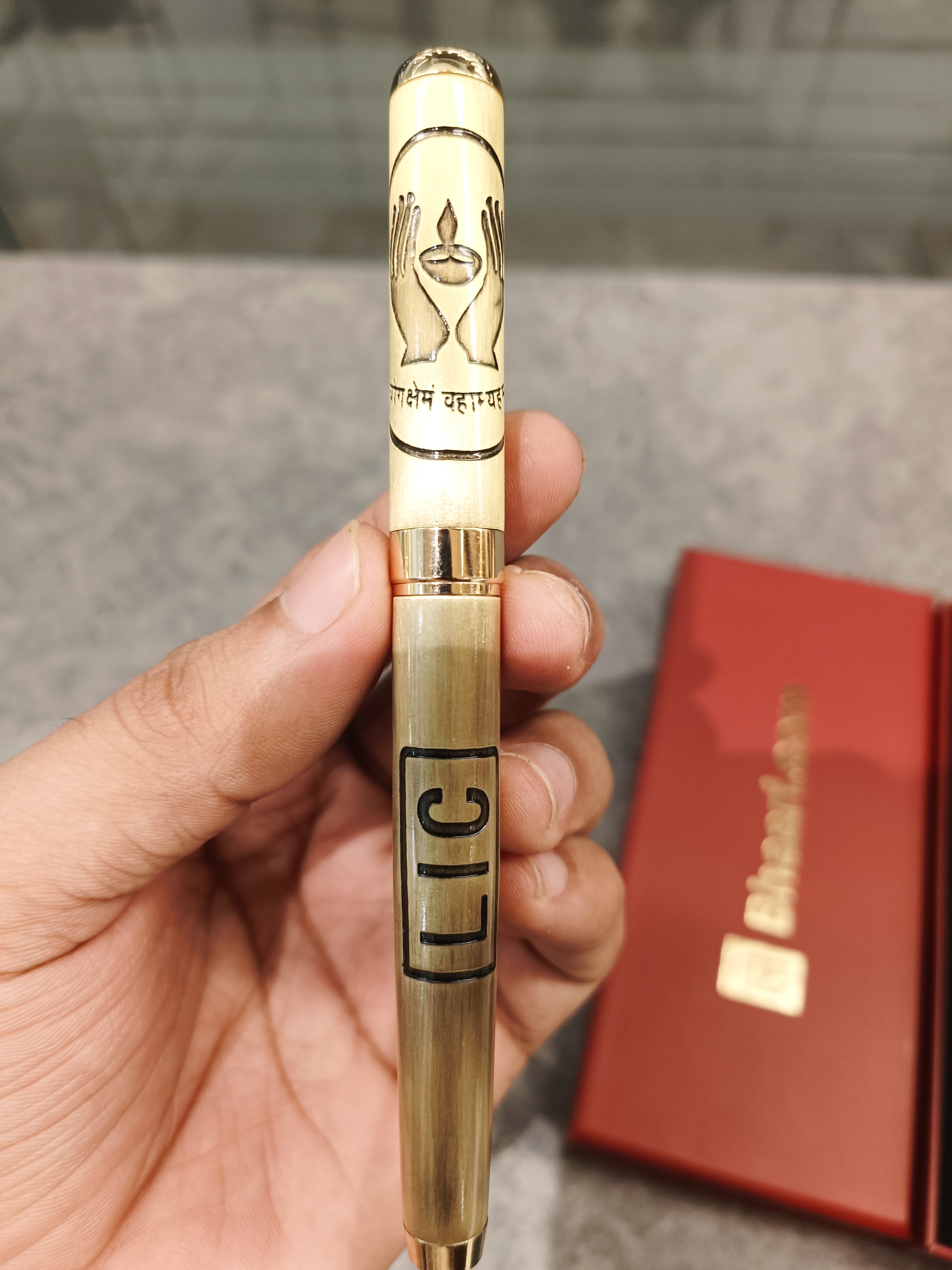 LIC Golden Pen